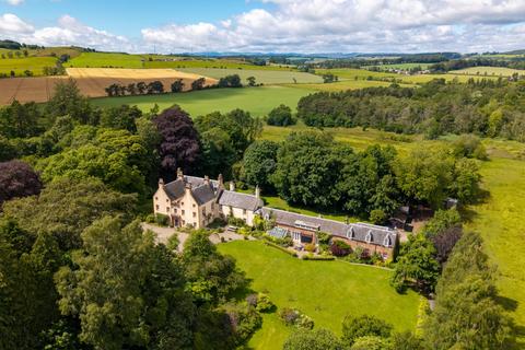 8 bed property, in Drummonie House, £1,950,000