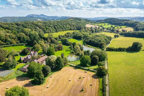 12 bed property, in Alfrick, £4,250,000