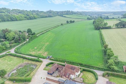6 bed property, in Church Lane, £1,100,000