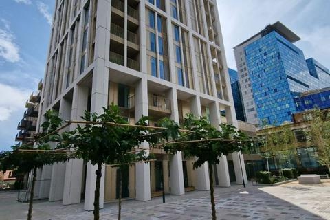 1 bed property, in Bouchon Point, £575,000