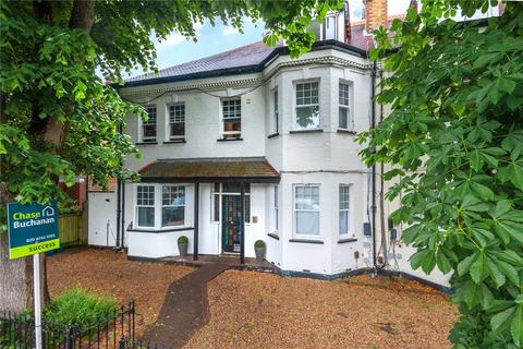 Land, in Popes Grove, £225,000