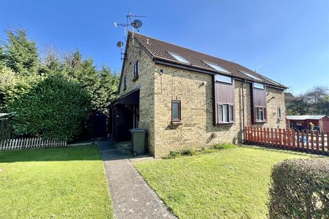 1 bed property, in Beardsley Drive, £229,995