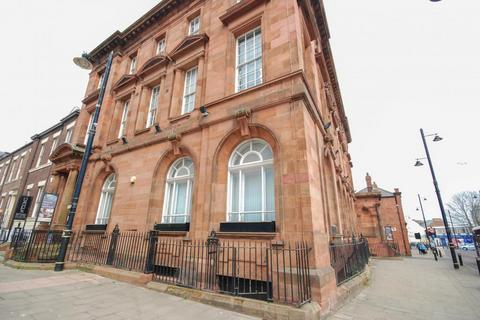 1 bed property, in John Street, £45,000