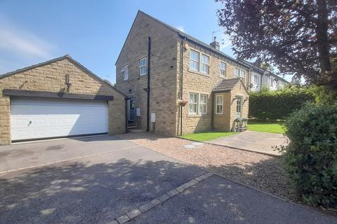 5 bed property, in London Lane, £699,950