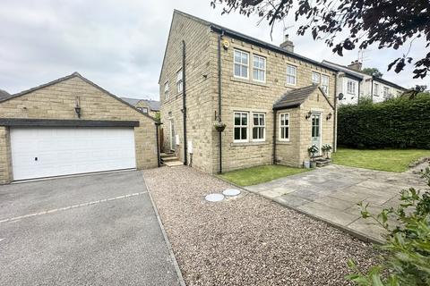 5 bed property, in London Lane, £749,950