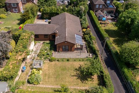 4 bed property, in Leek Road, £435,000