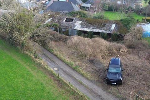 Land, in Silverweir, £250,000