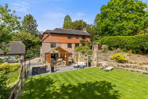 5 bed property, in Duddleswell, £1,450,000