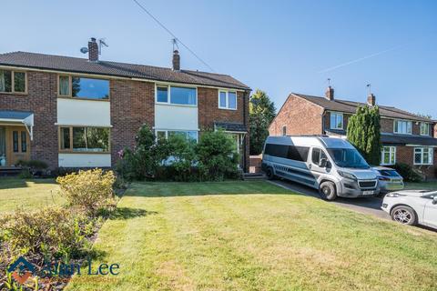 3 bed property, in Congleton Road, £295,000