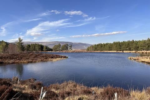 Land, in Glentruim Hill, £1,400,000