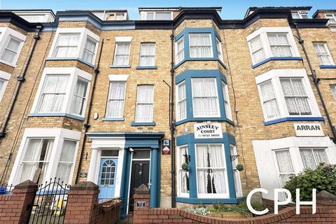 7 bed property, in North Marine Road, £190,000