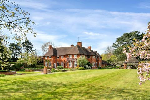 6 bed property, in Easton House, £2,950,000