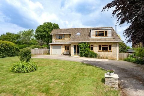 4 bed property, in Churchfoot Lane, £675,000