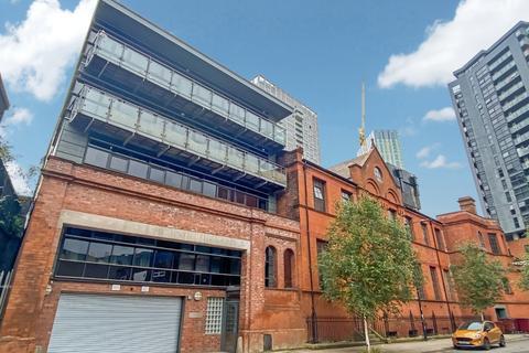 2 bed property, in The Bay Building, £180,000