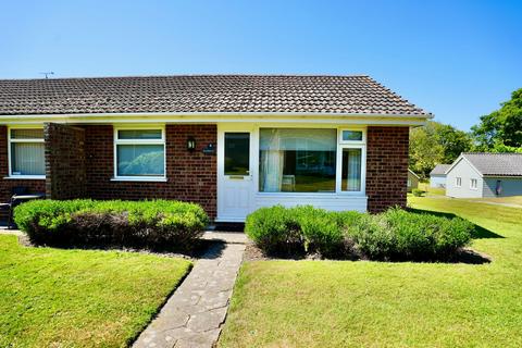 2 bed property, in Paston Road, £105,000