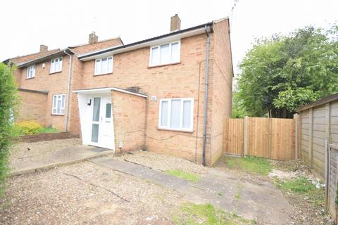 4 bed property, in High Dells, £430,000