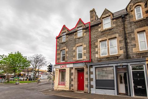 2 bed property, in Thurso Street, £74,000