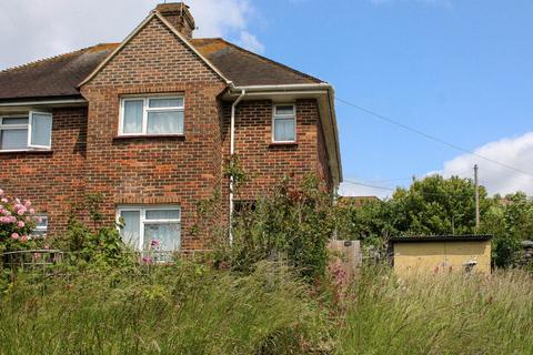 2 bed property, in Valley Road, £545,000