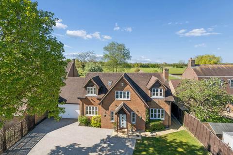 4 bed property, in Buckland Lodge, £1,100,000