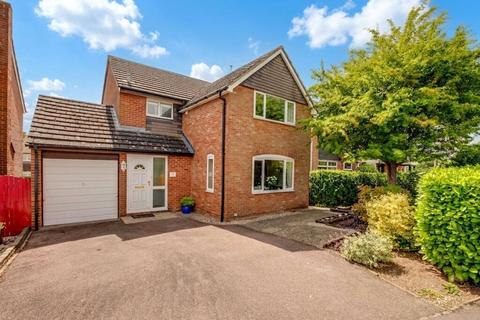 3 bed property, in Old Windmill Way, £440,000
