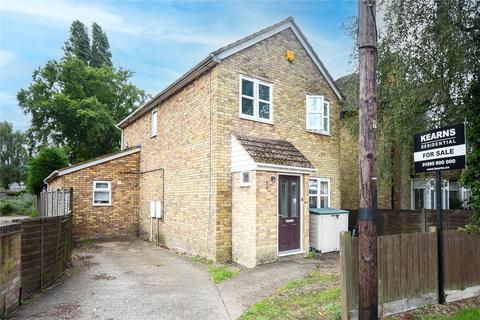 4 bed property, in Northwood Road, £550,000