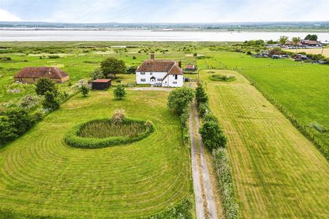 5 bed property, in Harty Ferry Road, £700,000