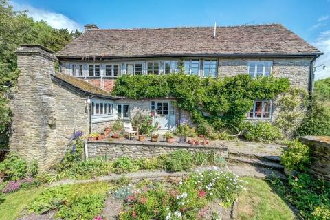 4 bed property, in Gladestry, £550,000