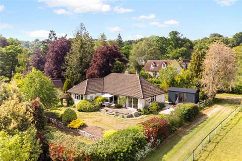 3 bed property, in St. Marys Road, £695,000