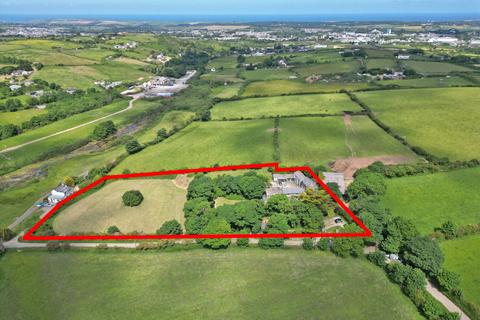 8 bed property, in Treskillard, £1,150,000