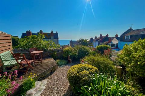 3 bed property, in Mallams, £270,000