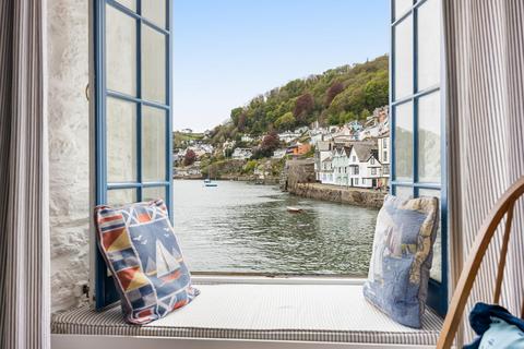 3 bed property, in Lower Ferry Slip, £850,000