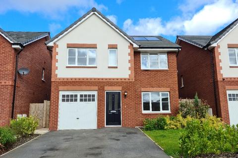 4 bed property, in Aldcliffe Court, £360,000