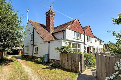 3 bed property, in Granville Road, £275,000