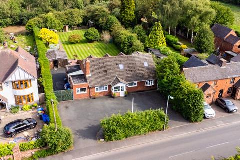 4 bed property, in Strathmore, £650,000