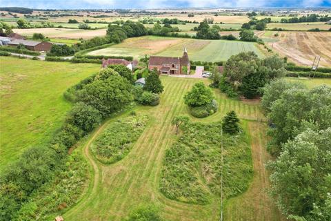 4 bed property, in Brook Street, £995,000