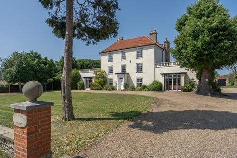 8 bed property, in Southwold Road, £1,250,000