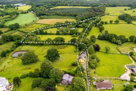 5 bed property, in Petrockstow, £950,000