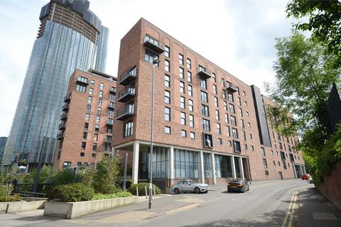 2 bed property, in Ordsall Lane, £223,000