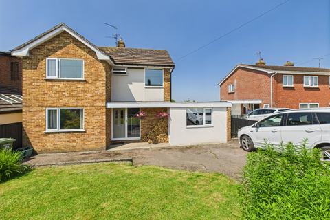 3 bed property, in Westerley Close, £367,500