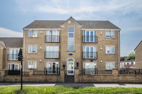 2 bed property, in Kinsey Road, £101,500
