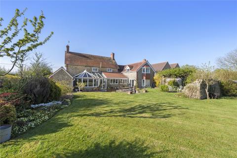 4 bed property, in Throop Road, £675,000