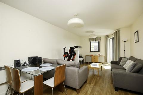 1 bed property, in Merryfield Court, £325,000