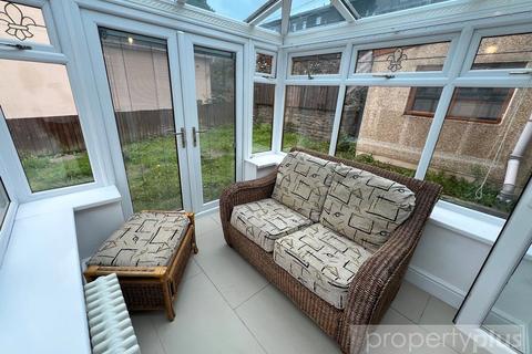 4 bed property, in Hillrise Ferndale Road, £205,000