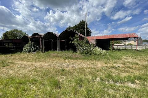 Land, in Welham Road, £250,000