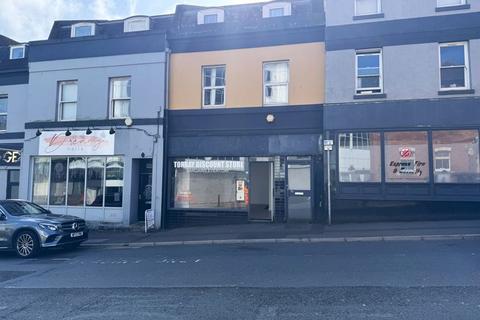 Studio, in Torquay TQ2, £65,000