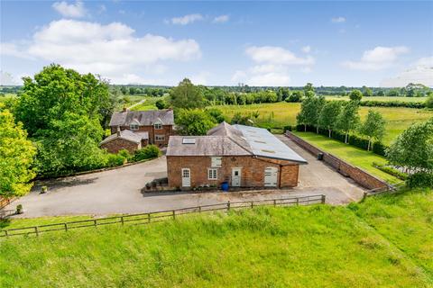 4 bed property, in Old Hall Street, £1,000,000