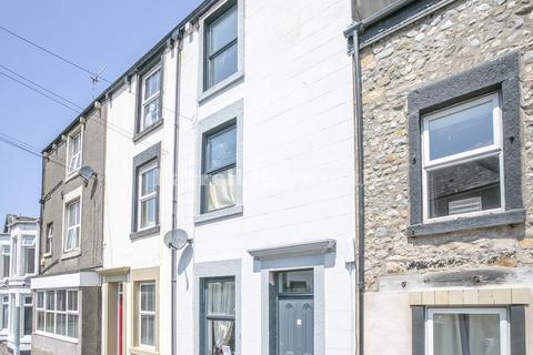 3 bed property, in Deansgate, £159,950