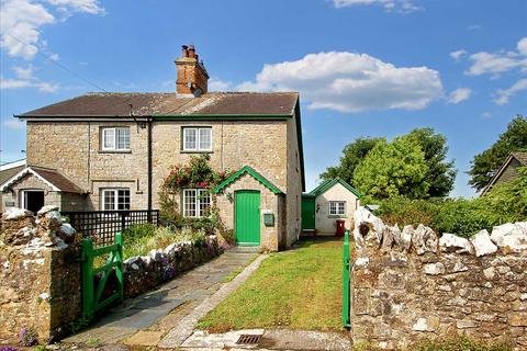 4 bed property, in 3 Merrion Village, £250,000