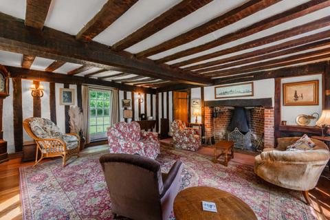 4 bed property, in Grundisburgh, £700,000