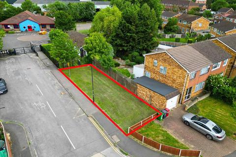 Land, in Land to the North of 13 Rodney Way, £40,000
